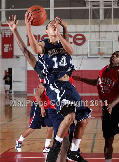 Thumbnail 2 in Sierra Canyon @ Bellarmine-Jefferson photogallery.