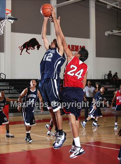 Thumbnail 2 in Sierra Canyon @ Bellarmine-Jefferson photogallery.