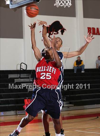 Thumbnail 2 in Sierra Canyon @ Bellarmine-Jefferson photogallery.