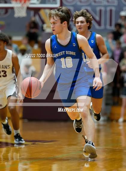 Thumbnail 1 in West Ridge @ Dobyns-Bennett photogallery.