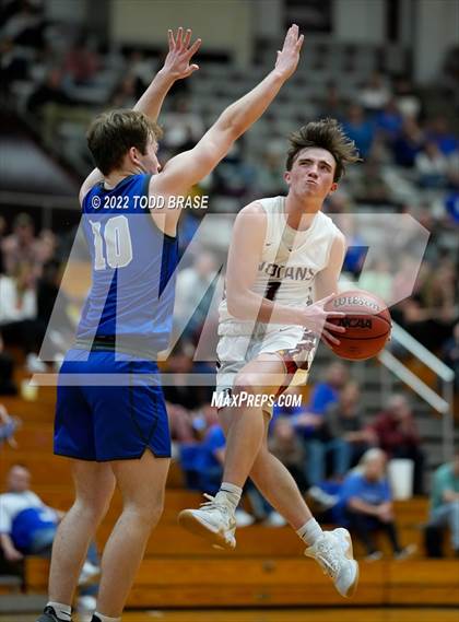 Thumbnail 3 in West Ridge @ Dobyns-Bennett photogallery.