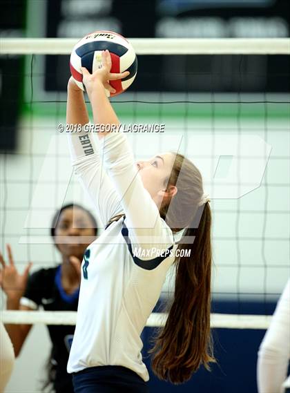 Thumbnail 2 in Midlothian vs V.R. Eaton photogallery.