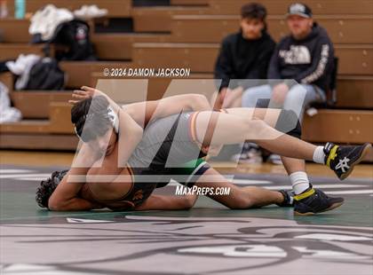 Thumbnail 1 in Del Sol vs Virgin Valley photogallery.