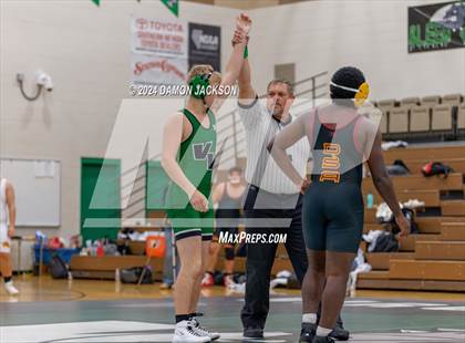 Thumbnail 3 in Del Sol vs Virgin Valley photogallery.