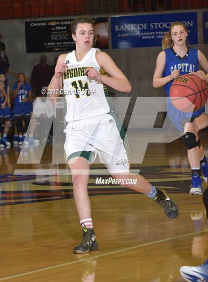 Thumbnail 1 in Capital Christian vs. Argonaut (CIF SJS D5 Final) photogallery.