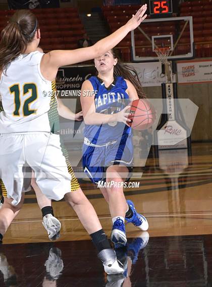 Thumbnail 3 in Capital Christian vs. Argonaut (CIF SJS D5 Final) photogallery.