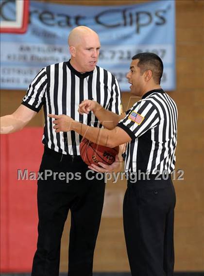 Thumbnail 2 in Cordova vs. Davis (Common Good Classic) photogallery.