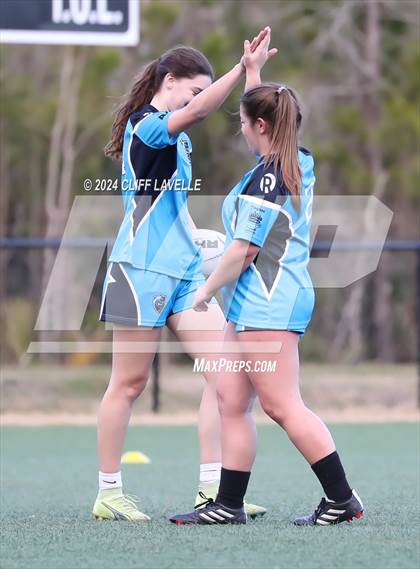 Thumbnail 2 in Lucy Beckham vs Oceanside Collegiate Academy (South Carolina State Championship) photogallery.