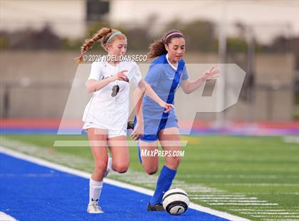 Thumbnail 2 in St. Ignatius vs Saint Francis photogallery.