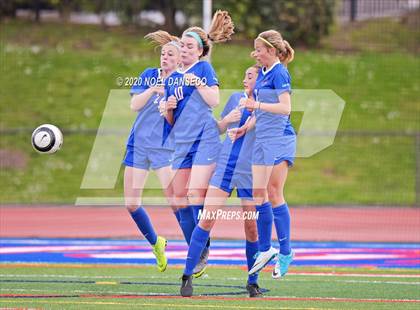 Thumbnail 3 in St. Ignatius vs Saint Francis photogallery.