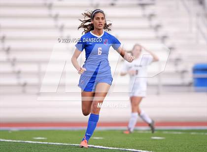 Thumbnail 2 in St. Ignatius vs Saint Francis photogallery.