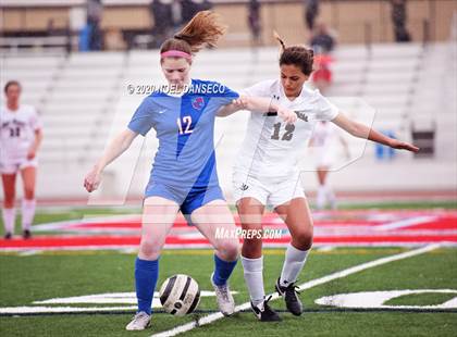 Thumbnail 3 in St. Ignatius vs Saint Francis photogallery.
