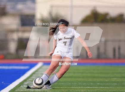 Thumbnail 3 in St. Ignatius vs Saint Francis photogallery.