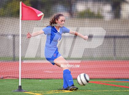 Thumbnail 1 in St. Ignatius vs Saint Francis photogallery.