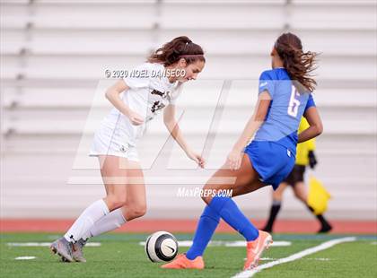 Thumbnail 1 in St. Ignatius vs Saint Francis photogallery.