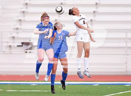 Thumbnail 3 in St. Ignatius vs Saint Francis photogallery.