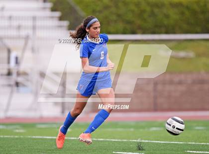 Thumbnail 3 in St. Ignatius vs Saint Francis photogallery.