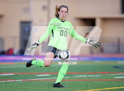Thumbnail 2 in St. Ignatius vs Saint Francis photogallery.