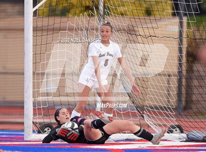 Thumbnail 3 in St. Ignatius vs Saint Francis photogallery.