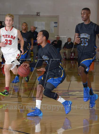 Thumbnail 2 in Antelope vs. Newark Memorial (Father Kelly Tribute) photogallery.