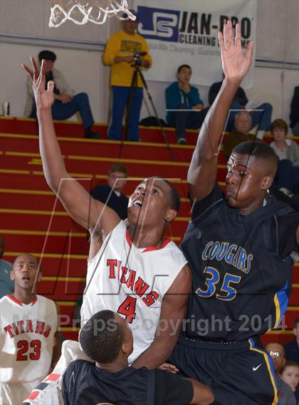 Thumbnail 3 in Antelope vs. Newark Memorial (Father Kelly Tribute) photogallery.