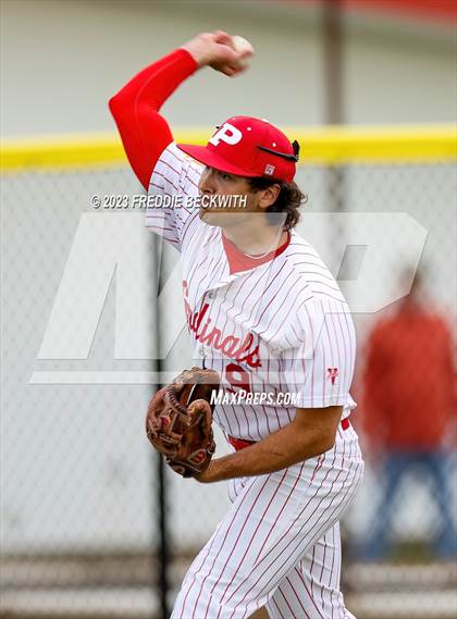Thumbnail 1 in Blue Ridge @ Pottsboro photogallery.
