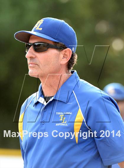 Thumbnail 2 in Redwood vs. Terra Linda (CIF MCAL Playoff) photogallery.