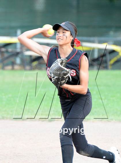 Thumbnail 1 in Redwood vs. Terra Linda (CIF MCAL Playoff) photogallery.