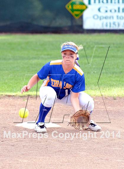 Thumbnail 2 in Redwood vs. Terra Linda (CIF MCAL Playoff) photogallery.