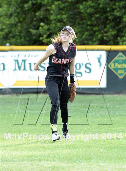 Thumbnail 2 in Redwood vs. Terra Linda (CIF MCAL Playoff) photogallery.