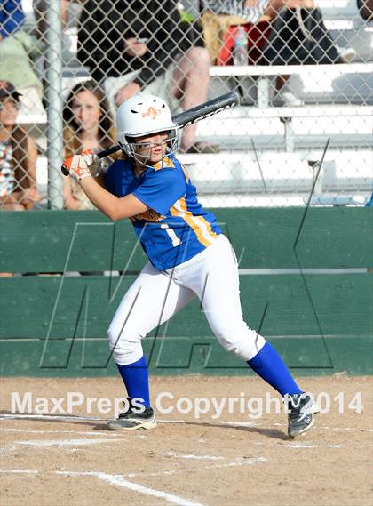 Thumbnail 3 in Redwood vs. Terra Linda (CIF MCAL Playoff) photogallery.