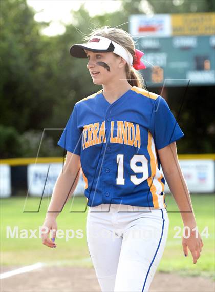 Thumbnail 2 in Redwood vs. Terra Linda (CIF MCAL Playoff) photogallery.