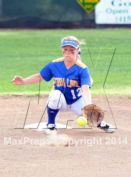 Thumbnail 3 in Redwood vs. Terra Linda (CIF MCAL Playoff) photogallery.