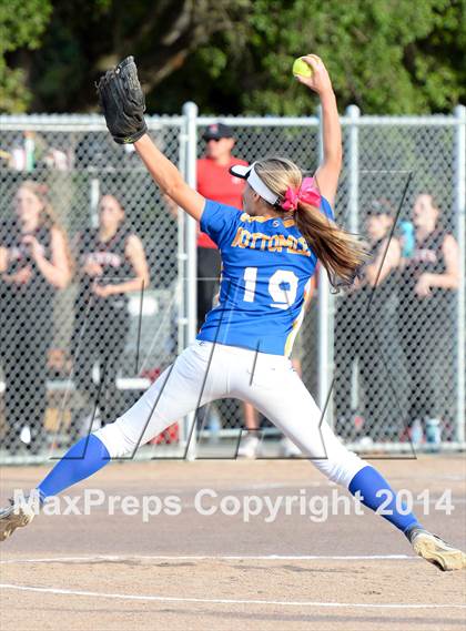 Thumbnail 1 in Redwood vs. Terra Linda (CIF MCAL Playoff) photogallery.