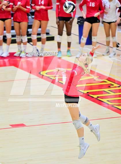 Thumbnail 2 in La Costa Canyon vs Cathedral Catholic (CIFSDS Open Division Semifinal) photogallery.