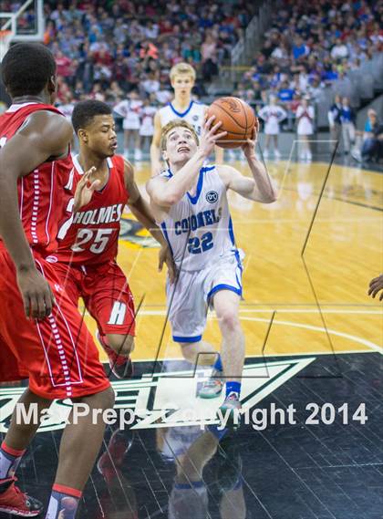Thumbnail 1 in Covington Catholic vs Holmes (KHSAA 9th Region Final) photogallery.