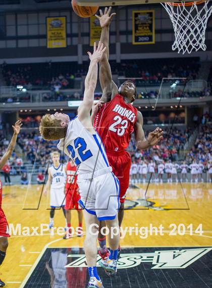 Thumbnail 1 in Covington Catholic vs Holmes (KHSAA 9th Region Final) photogallery.