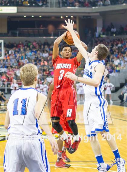 Thumbnail 2 in Covington Catholic vs Holmes (KHSAA 9th Region Final) photogallery.