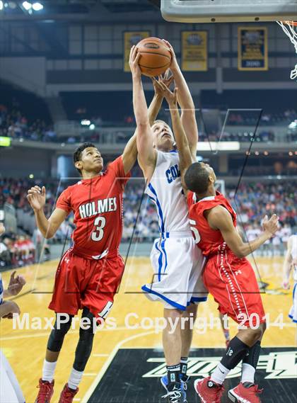 Thumbnail 3 in Covington Catholic vs Holmes (KHSAA 9th Region Final) photogallery.