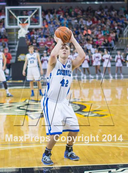 Thumbnail 2 in Covington Catholic vs Holmes (KHSAA 9th Region Final) photogallery.
