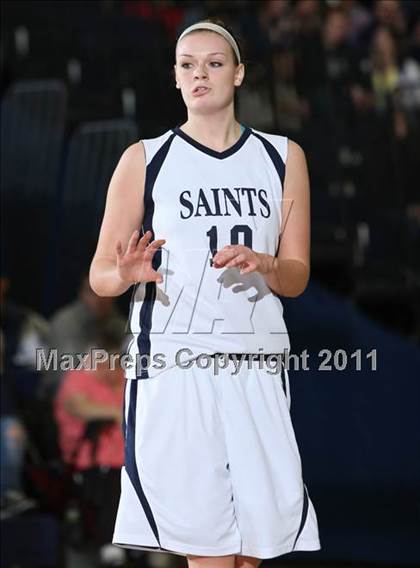 Thumbnail 3 in Ronald McDonald Girls All-Star Game (Section 5) photogallery.