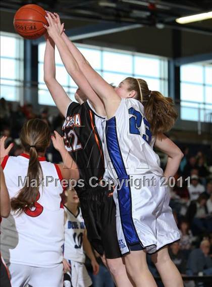Thumbnail 2 in Ronald McDonald Girls All-Star Game (Section 5) photogallery.