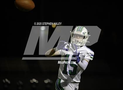 Thumbnail 2 in South Lakes @ Yorktown (VHSL Class VI Region Quarterfinal) photogallery.