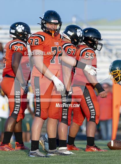 Thumbnail 1 in Pine Forest vs South View (Jamboree) photogallery.