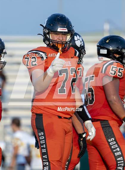Thumbnail 3 in Pine Forest vs South View (Jamboree) photogallery.