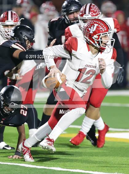 Thumbnail 1 in Jackson vs. Jonathan Alder (OHSAA DIII Region 11 Semifinal) photogallery.