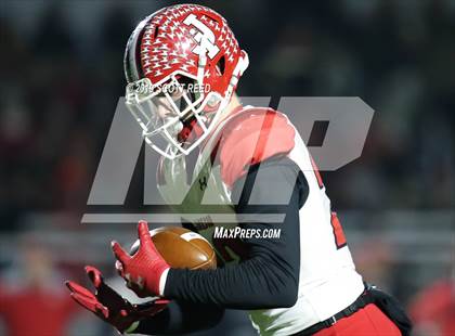 Thumbnail 3 in Jackson vs. Jonathan Alder (OHSAA DIII Region 11 Semifinal) photogallery.