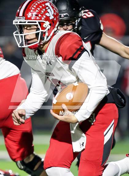 Thumbnail 1 in Jackson vs. Jonathan Alder (OHSAA DIII Region 11 Semifinal) photogallery.