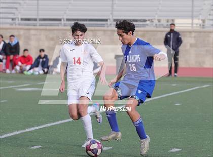 Thumbnail 2 in Los Alamitos vs. Richmond (26th Annual SoCal Classic) photogallery.