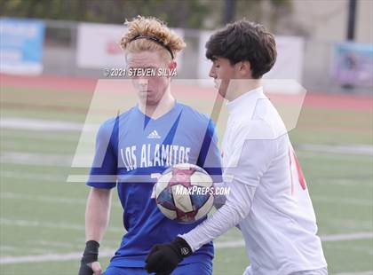 Thumbnail 2 in Los Alamitos vs. Richmond (26th Annual SoCal Classic) photogallery.
